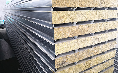 彩鋼巖棉夾芯板建筑應(yīng)用優(yōu)點(diǎn)多！